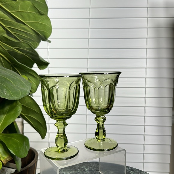 Imperial Glass Old Williamsburg Verde Green Water Goblets - Picture 5 of 6